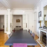 Prestigious Appartement Trocadero