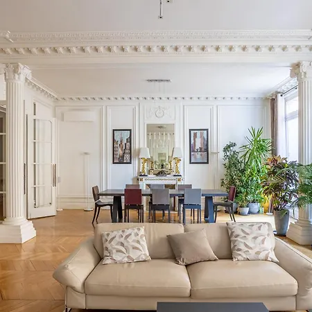 Apartment Prestigious Trocadero Paris