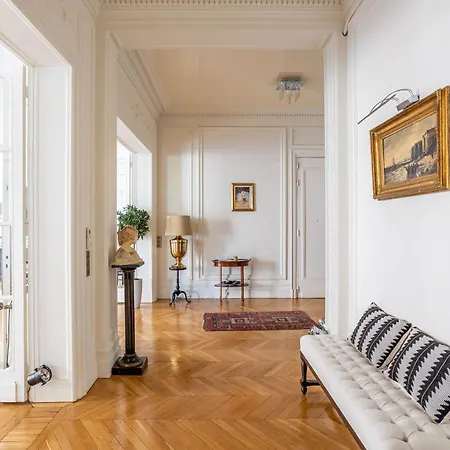 Prestigious Trocadero