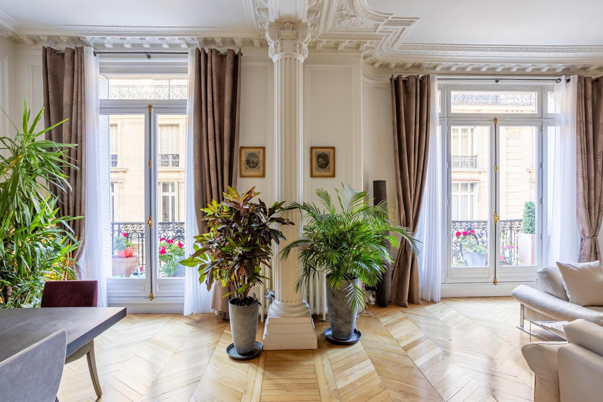 Prestigious Trocadero Parigi